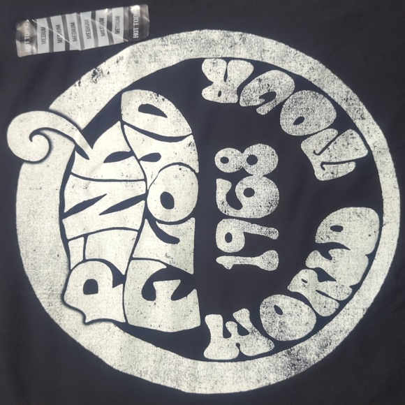 HOT TOPIC Pink Floyd 1968 World Tour Graphic Tee ~ NEW - Picture 3 of 7